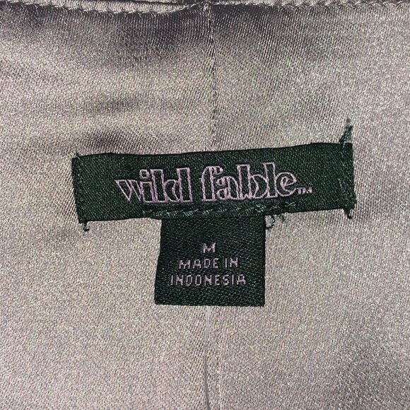 Wild Fable Junior Teens Silver Satin Mini Skirt With Front Slit Size Medium - Picture 5 of 7